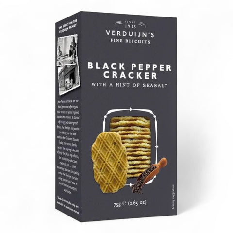 Herzhafte Waffel Cracker mit schwarzen Pfeffer und Meersalz