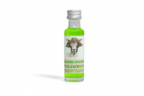 Entdecken Sie den Geschmack des Sauerlands in einer Flasche! Die Sauerländer Waldziege ist unser spritziger Waldmeisterlikör, der Sie mit jedem Schluck in die grünen Wälder des Sauerlands entführt.