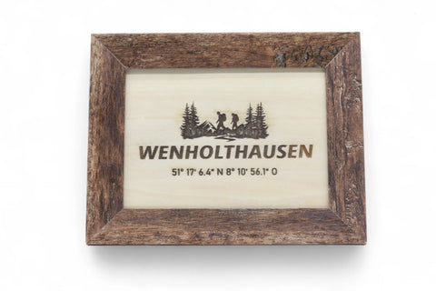 Bilderrahmen / Holzbild Wenholthausen gelasert mit Koordinaten