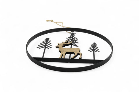 Deko-Anhänger mit Hirsch und Tannen aus dem Sauerland