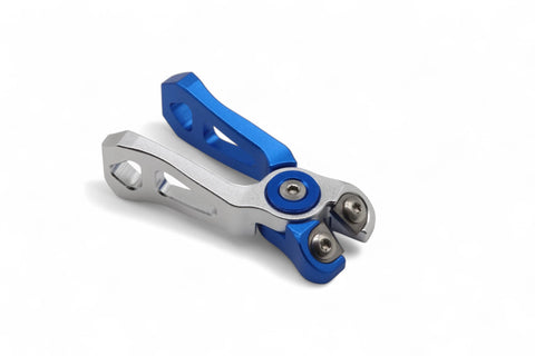 Alu Vorfach Cutter - Silber / Blau zum Fliegenfischen