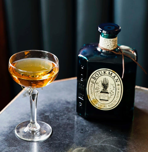 Haitischer Rhum aus frischem Zuckerrohrsaft. Traditioneller Clairin-Trempé mit ausgewählten Botanicals - WALDDESIGNERIN® 