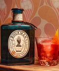 Haitischer Rhum aus frischem Zuckerrohrsaft. Traditioneller Clairin-Trempé mit ausgewählten Botanicals - WALDDESIGNERIN® 