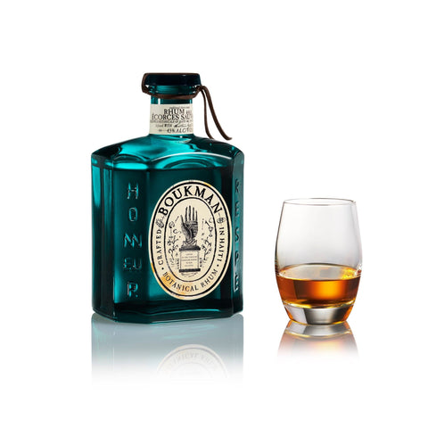 Haitischer Rhum aus frischem Zuckerrohrsaft. Traditioneller Clairin-Trempé mit ausgewählten Botanicals - WALDDESIGNERIN® 