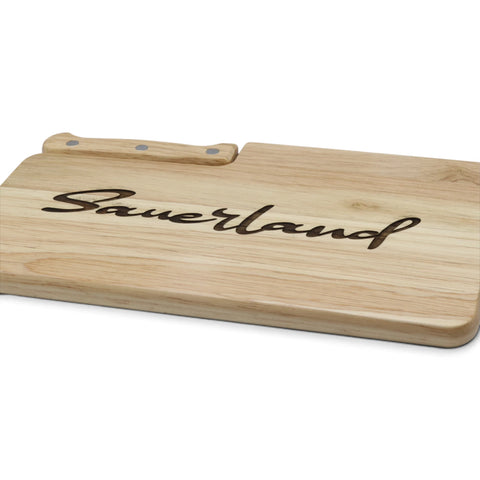 Rustikales Frühstücksbrett mit Brotzeitmesser und Gravur „Sauerland“ - WALDDESIGNERIN® 