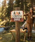Blechschild Camping Zone – Rustikaler Charme für dein Outdoor-Abenteuer
