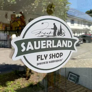 Fliegenautomat mit künstlichen Fliegen für Fliegenfischer in Eslohe / Wenholthausen – WALDDESIGNERIN®