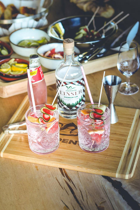 Gin Tasting mit HeimatGlück-Menü  – WALDDESIGNERIN®