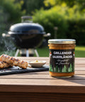 Grillender Sauerländer Barbecue Senf