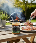 Grillender Sauerländer Barbecue Senf