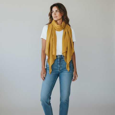 Musselinschal / Dreieckstuch XXL - Curry – Handgefertigt im Sauerland