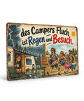 Blechschild „Des Campers Fluch ist Regen und Besuch“ - Witzige Camping Deko - Das ideale Geschenk für Camper - WALDDESIGNERIN® 