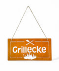 Sehr dekoratives Metallschild mit Edelrost und der Aufschrift "Grillecke"